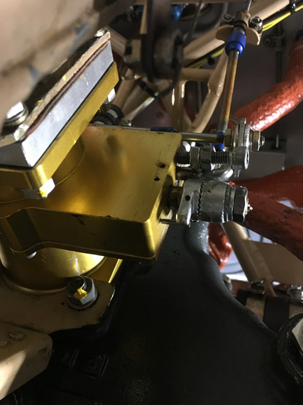 TBI - Throttle linkage